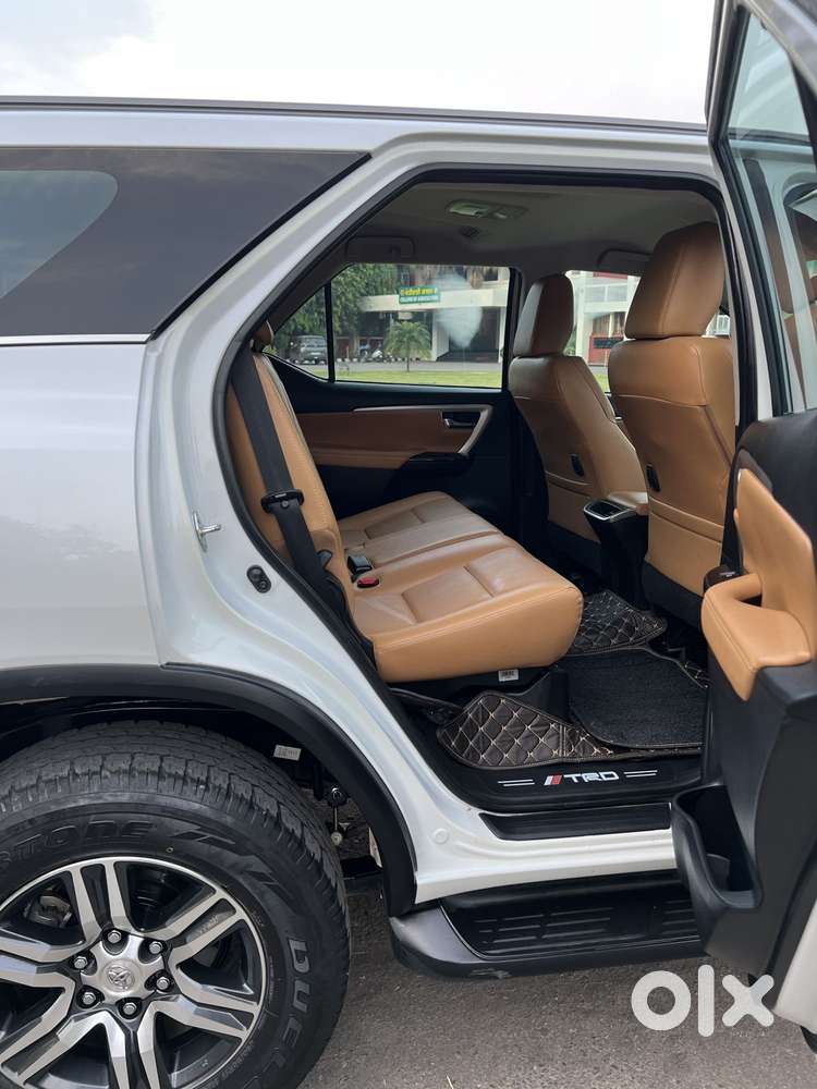 Toyota Fortuner 4x2 At 2.8 Diesel, 2024, Diesel