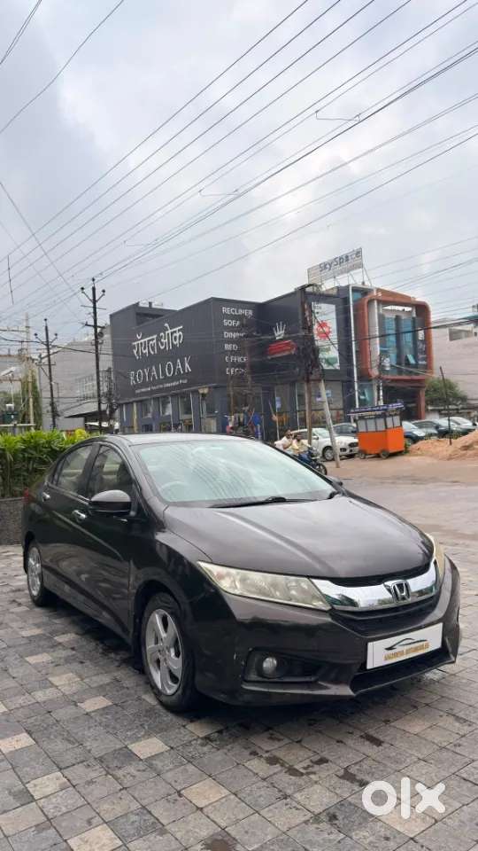Honda City 1.5 V 4th Gen I-vtec Mt, 2015, Petrol