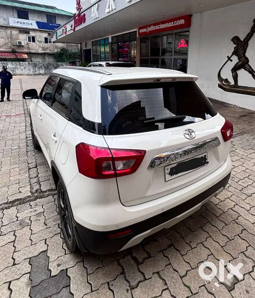 Toyota Urban Cruiser 2022 Petrol Well Maintained