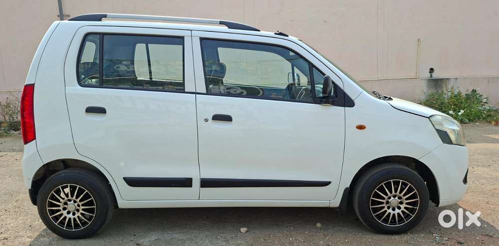 Maruti Suzuki Wagon R Lxi Bs Iv, 2012, Petrol