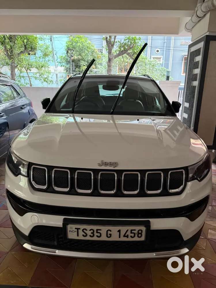 Jeep Compass 2021 Petrol At 84000 Km Driven Very Well Maintained