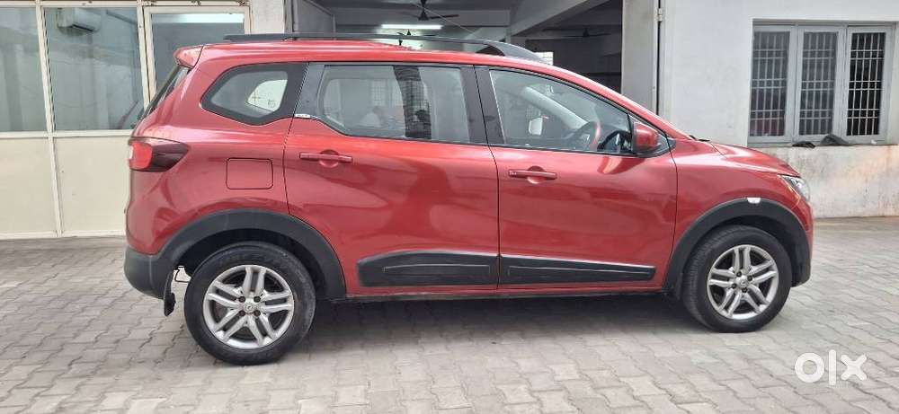 Renault Triber Rxz, 2020, Petrol