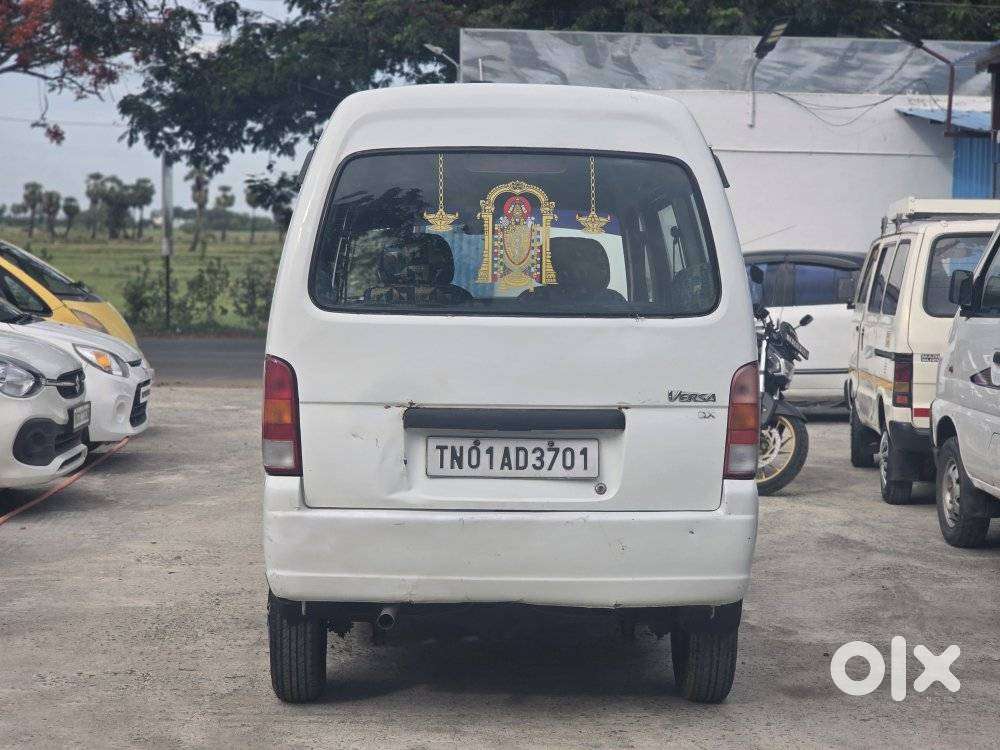 Maruti Suzuki Versa Dx 8 Seater, 2007, Petrol