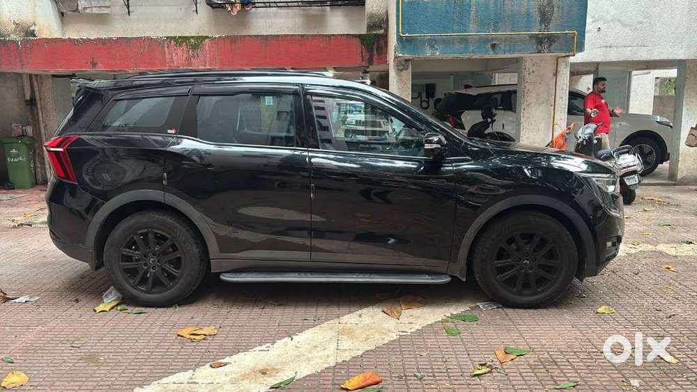Mahindra Xuv700 2.2 Ax 7 Diesel At Luxury Pack Str, 2025, Diesel