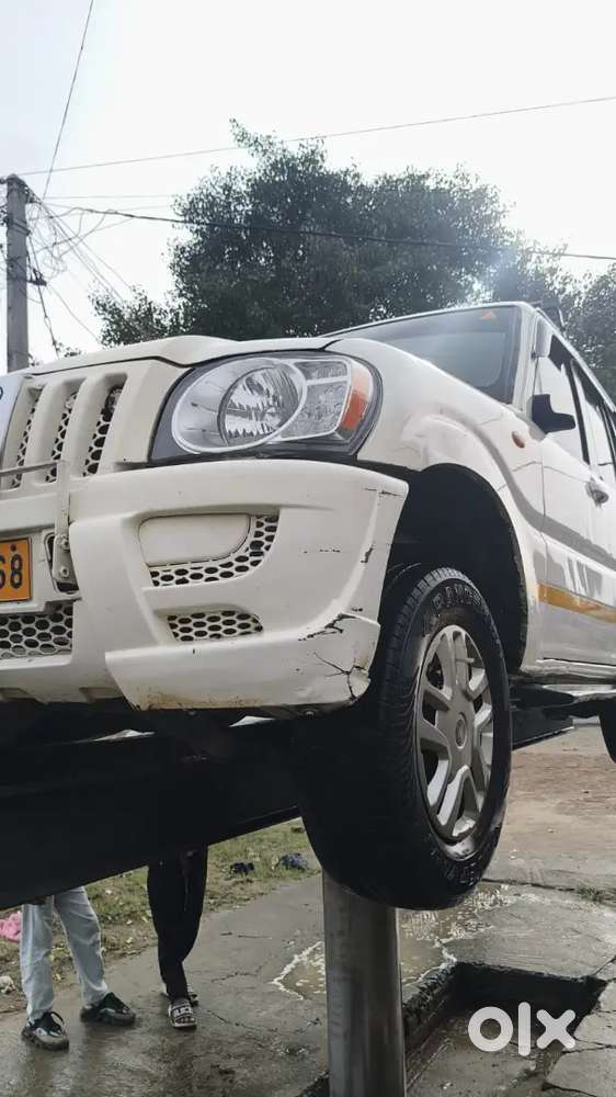 Mahindra Scorpio Lx 2014