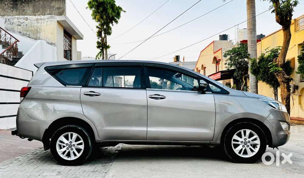 Toyota Innova Crysta 2.4 G Mt, 2020, Diesel