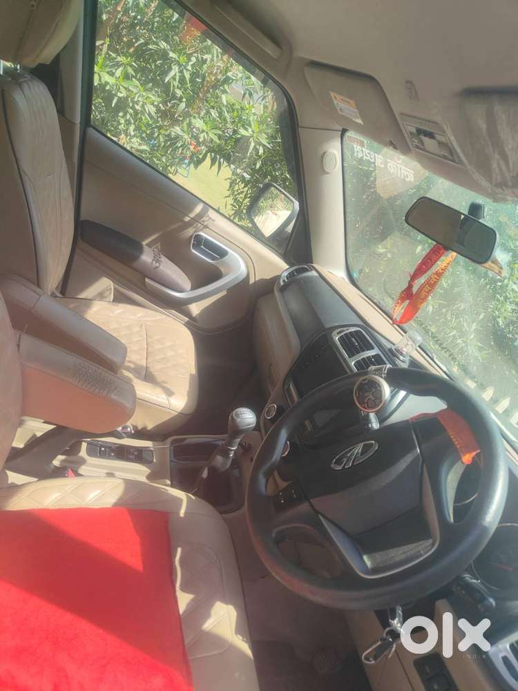 Mahindra Tuv300 T8(7-seater) 2017 Model On Sale