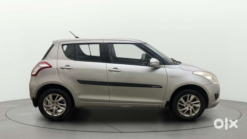 Maruti Suzuki Swift Zxi, 2013, Petrol