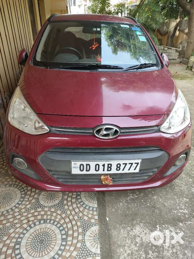 Grand I10 Sportz Model Hyundai Car