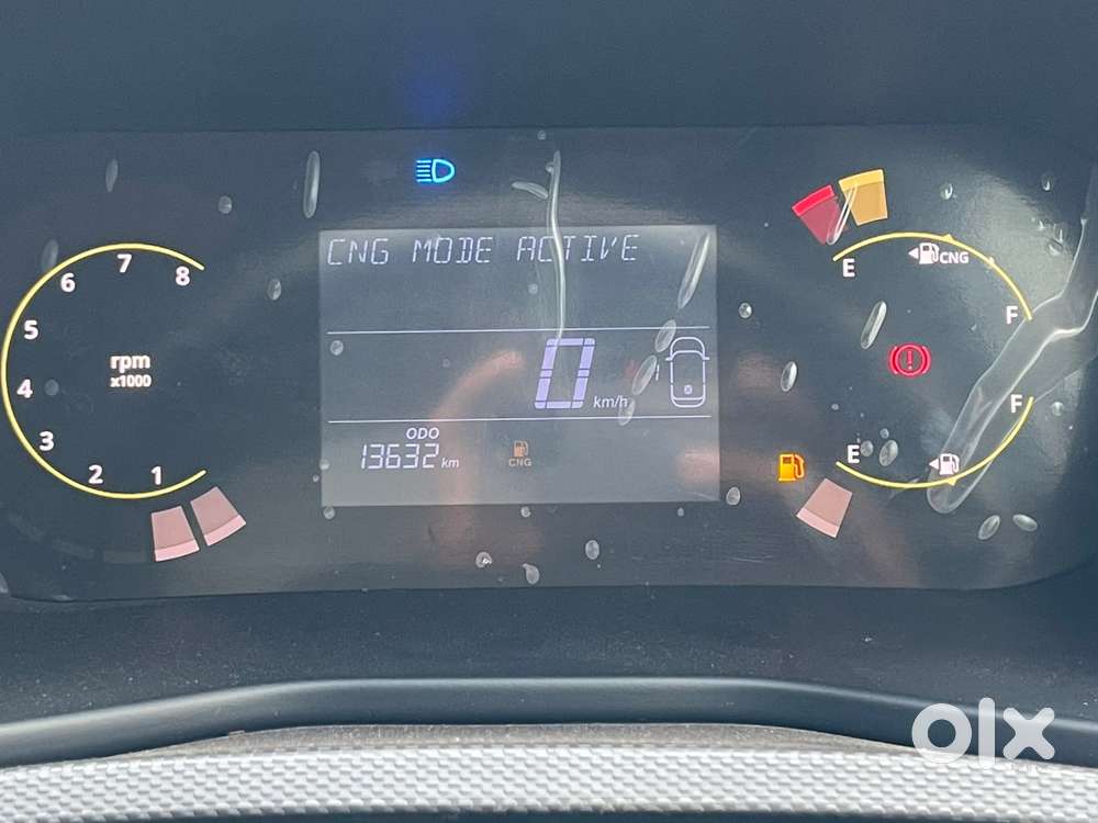 Tata Nexon, 2025, Cng & Hybrids