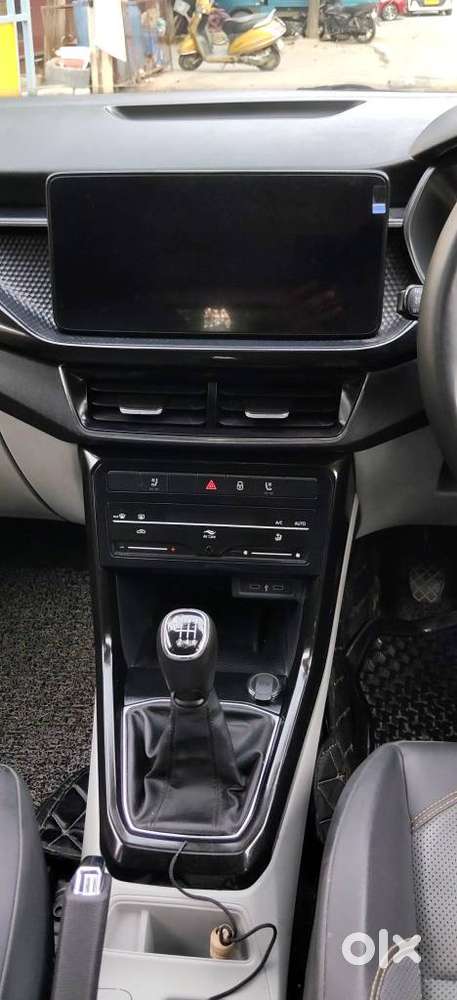 Skoda Kushaq 1.0 Tsi Style, 2022, Petrol