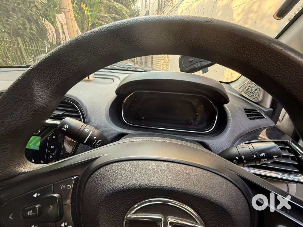 2022 Tata Tiago Xt Cng Hybrid Manual