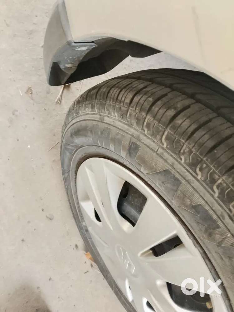 Maruti Suzuki Dzire 1.2 2011