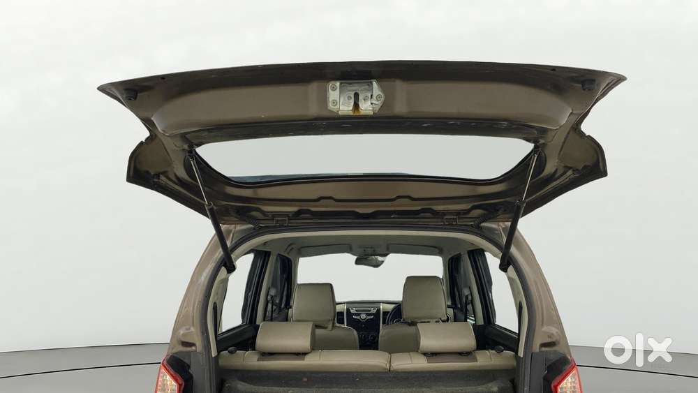 Maruti Suzuki Wagon R Vxi Amt, 2016, Petrol