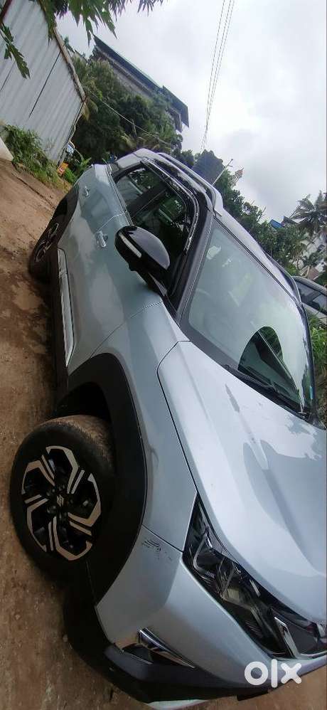 Maruti Suzuki Vitara Brezza Zxi +, 2022, Petrol