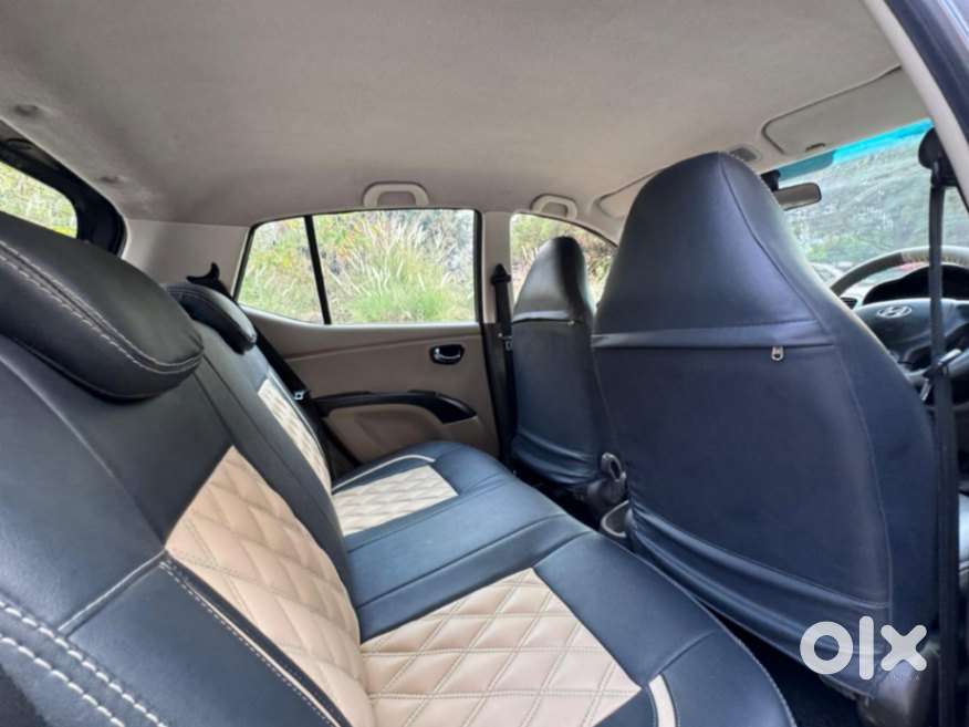 Hyundai I10 Sportz At, 2012, Petrol