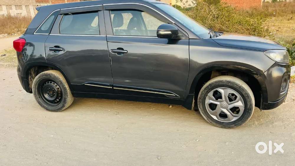 Maruti Suzuki Brezza 2020 Petrol 100000 Km Driven