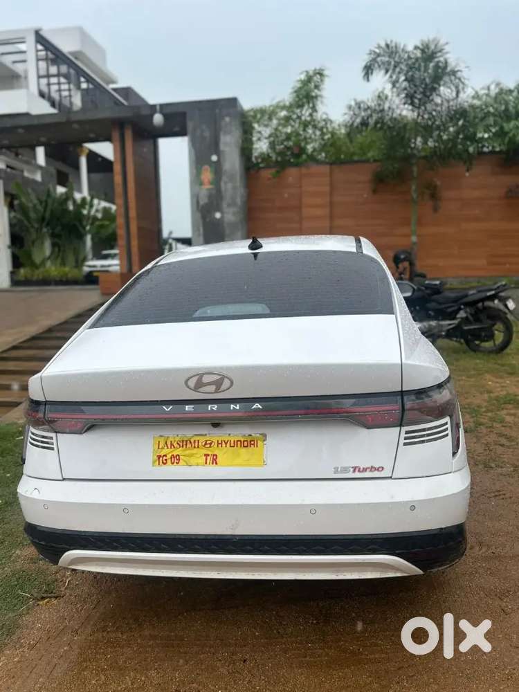 Hyundai Verna 2023 Petrol Automatic