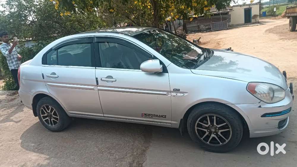 Hyundai Verna 2007 Diesel 130000 Km Driven