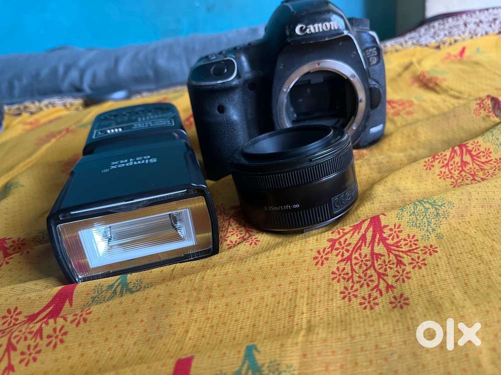  Canon EOS 5D DSLR Camera | Excellent Condition | For Sale