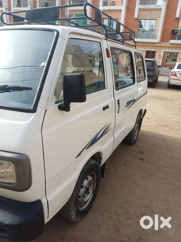Maruti Suzuki Omni 2017