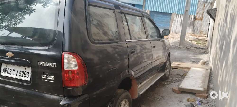 Chevrolet Tavera Neo 2011 Diesel Well Maintained