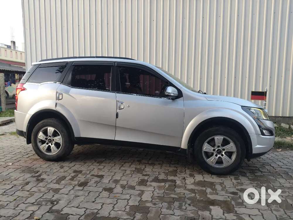 Mahindra Xuv500 2wd 2017