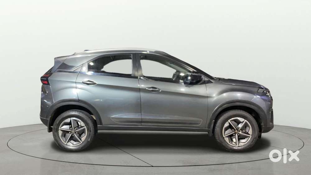 Tata Nexon Creative Plus S 1.2 Revotron Petrol 7dca, 2023, Petrol