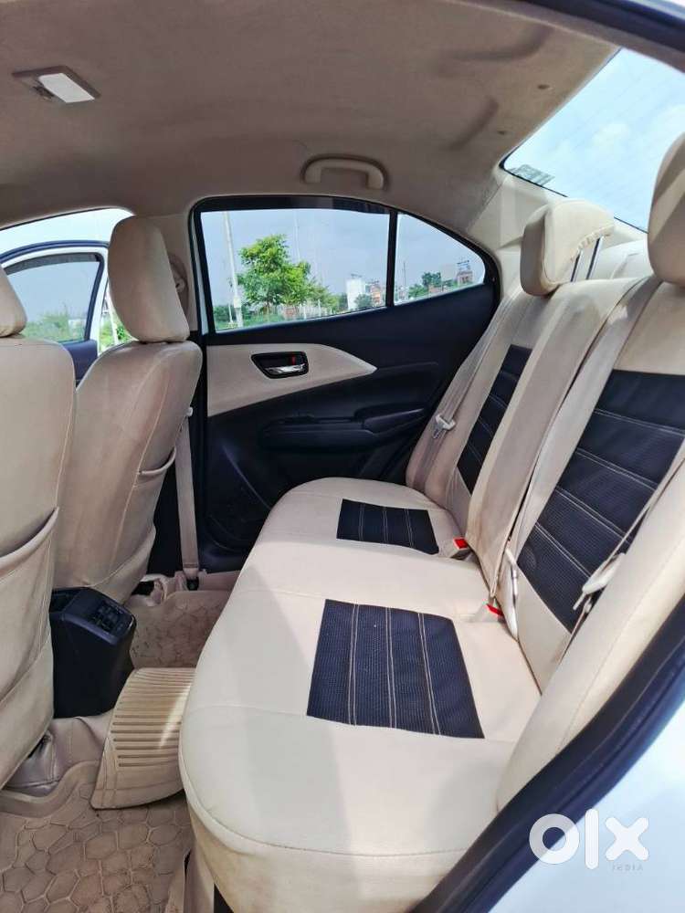 Maruti Suzuki Swift Dzire 1.3 Vxi, 2025, Cng & Hybrids