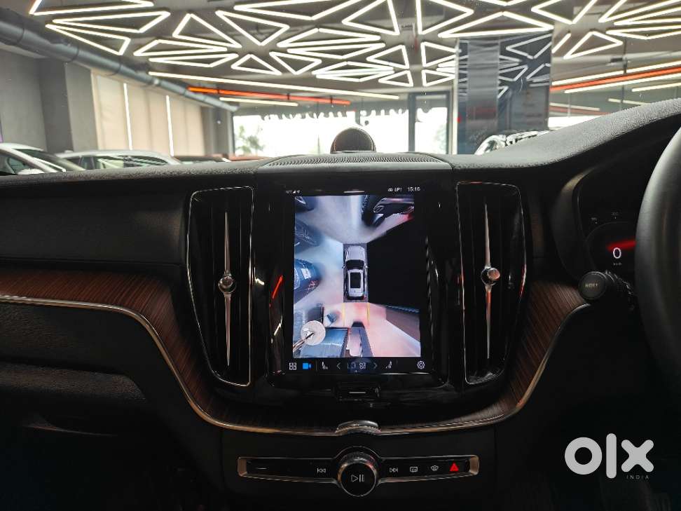 Volvo Xc60 2.0 B5 Ultimate, 2024, Petrol