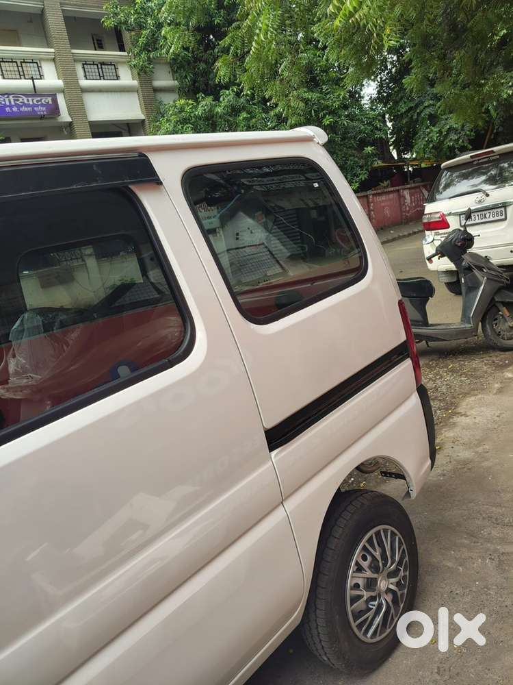 Maruti Eeco Petrol Manual 2026