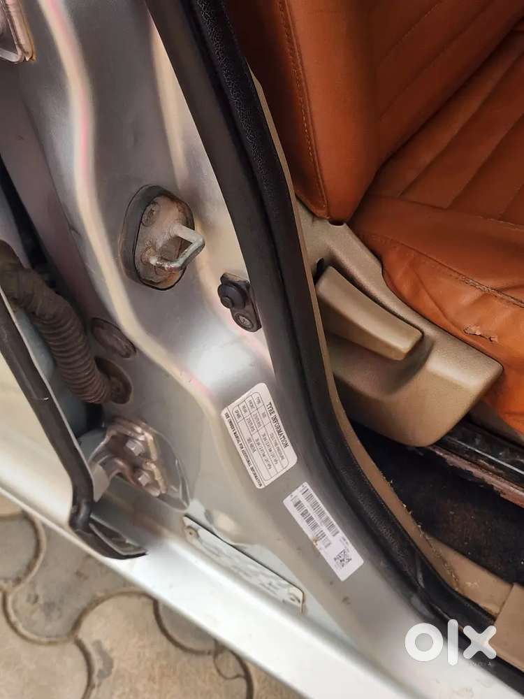 Mahindra Tuv 300 2019 Diesel Good Condition