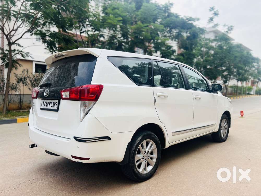 Toyota Innova Crysta 2.4 Gx Mt, 2023, Diesel