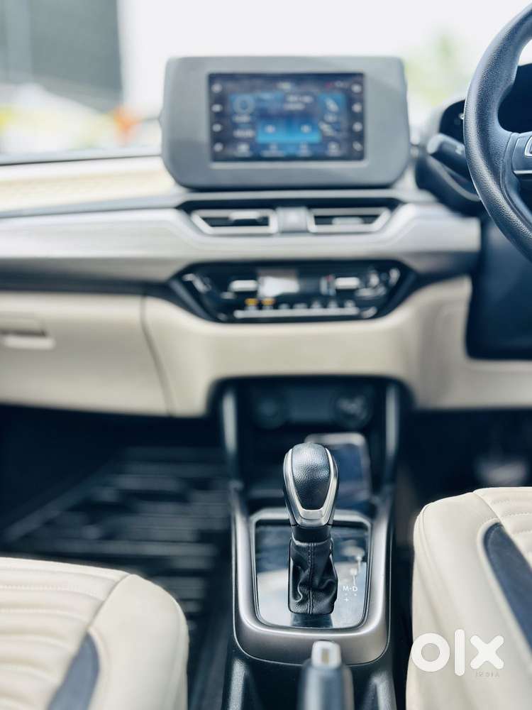 Maruti Suzuki Dzire Zxi Ags, 2024, Petrol