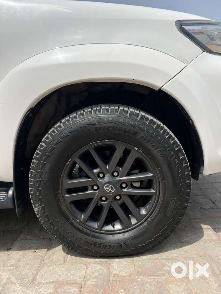 Toyota Fortuner Diesel 2015