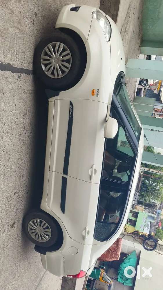 Maruti Suzuki Swift Dezire 2009