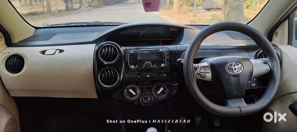 Toyota Etios Liva 1.4 Vxd Dual Tone, 2018, Diesel