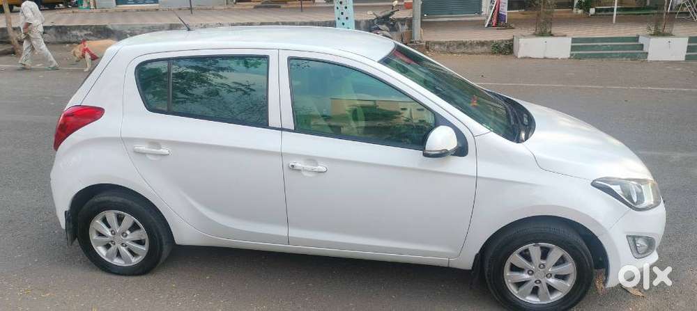 Hyundai I20 Sportz 1.2 Bs-iv, 2013, Diesel