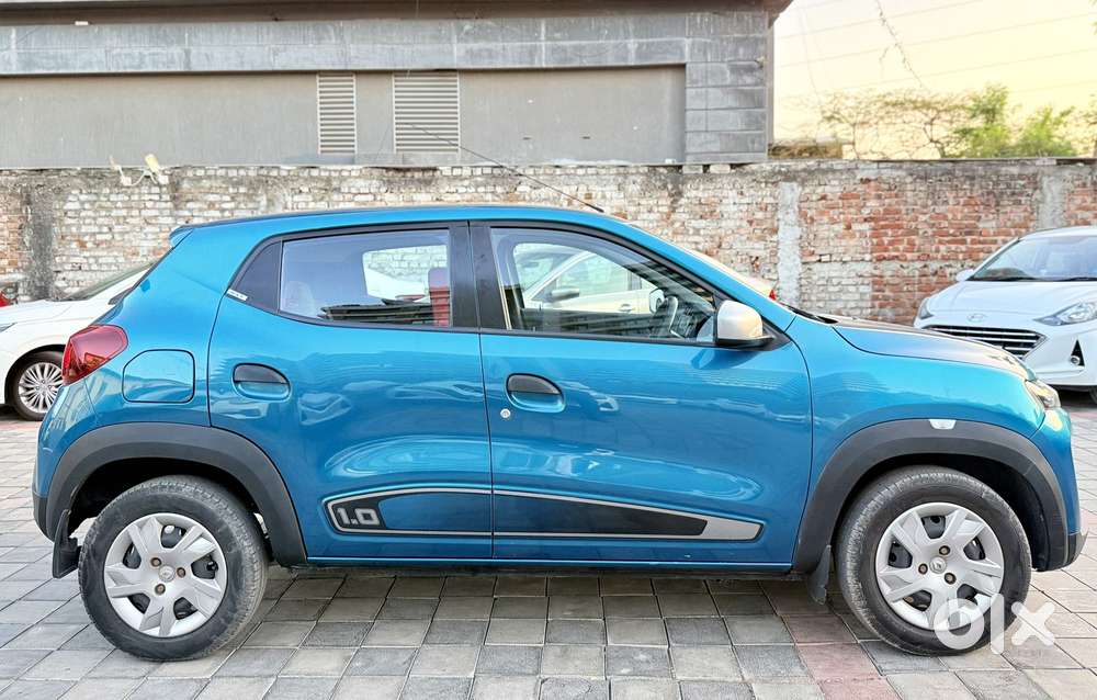 Renault Kwid 1.0 Rxt (o) Easy-r, 2020, Petrol