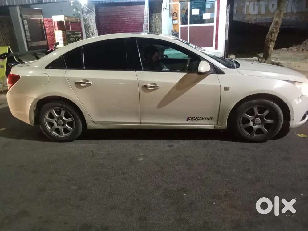 Chevrolet Cruze 2010 Diesel Good Condition