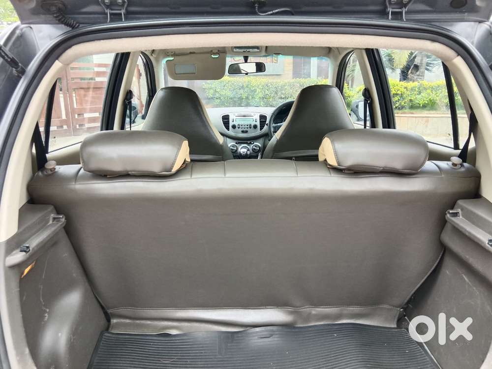 Hyundai I10 Sportz, 2011, Petrol