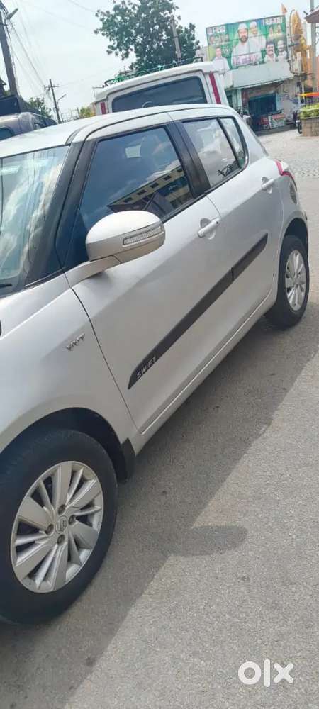 Maruti Suzuki Swift 2016