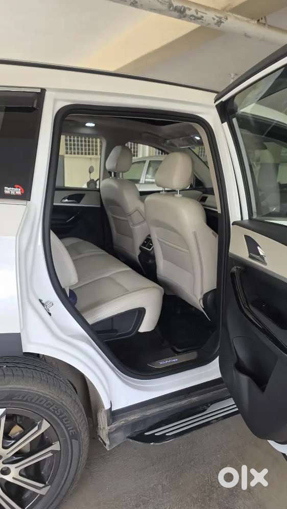 Mahindra Xuv700 2024 Diesel At