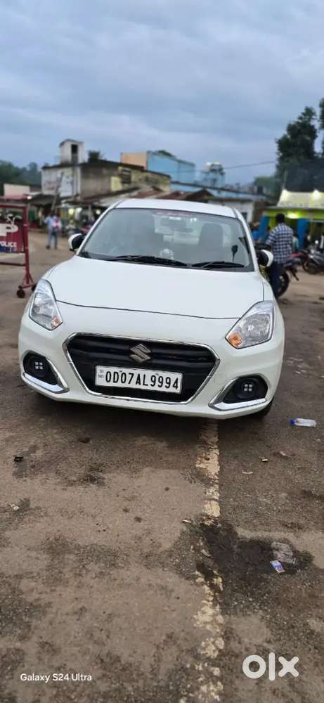 Good Condition Dzire Petrol..