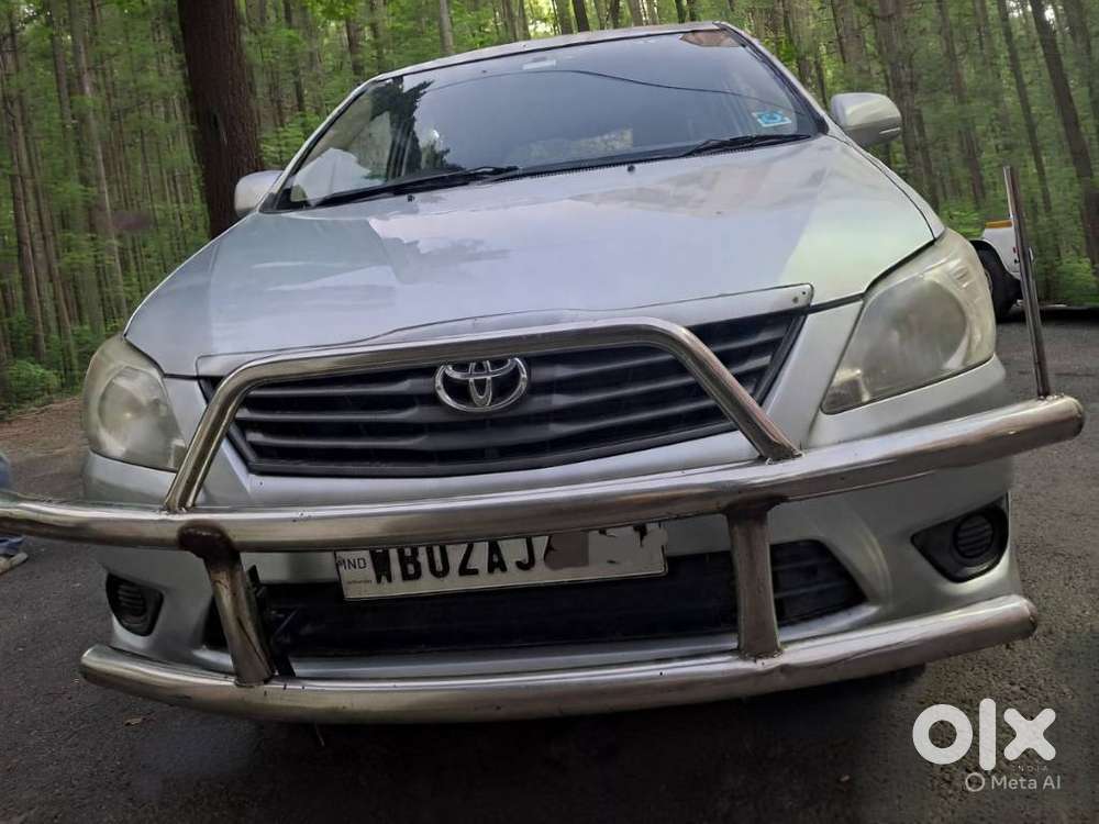 Toyota Innova 2.5 G (diesel) 8 Seater, 2016