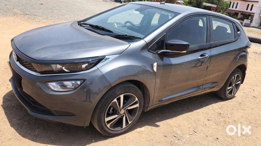 Tata Altroz 2023 Petrol Well Maintained