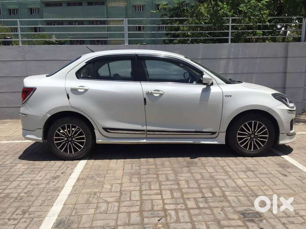 Maruti Suzuki Dzire 1.2 Zxi Amt, 2019, Petrol
