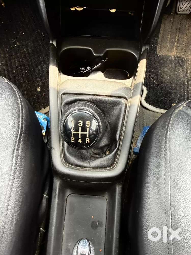 Maruti Suzuki Swift Vxi, 2025, Petrol