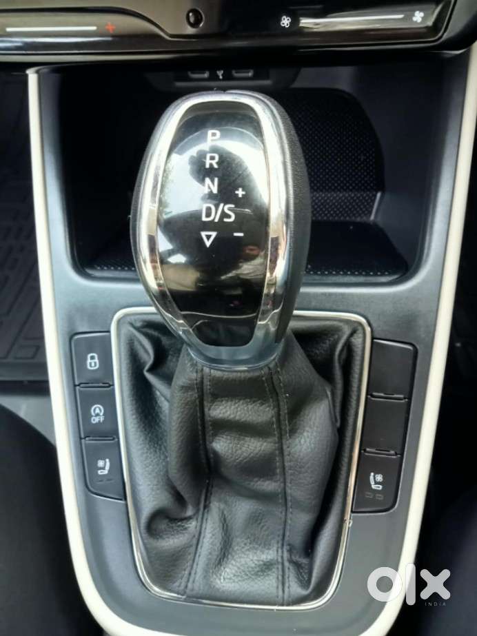 Skoda Slavia Facelift, 2025, Petrol