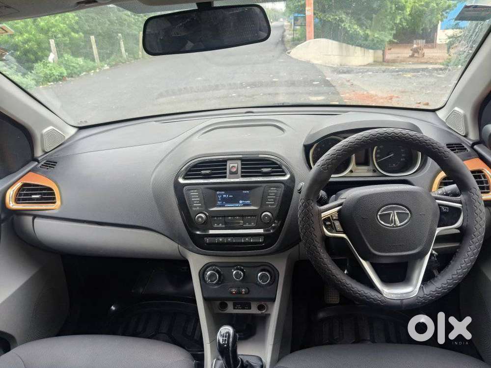 Tata Tiago 1.2 Revotron Xz, 2016, Petrol
